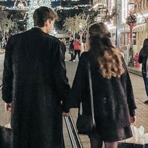 Meet your Posher, Gill